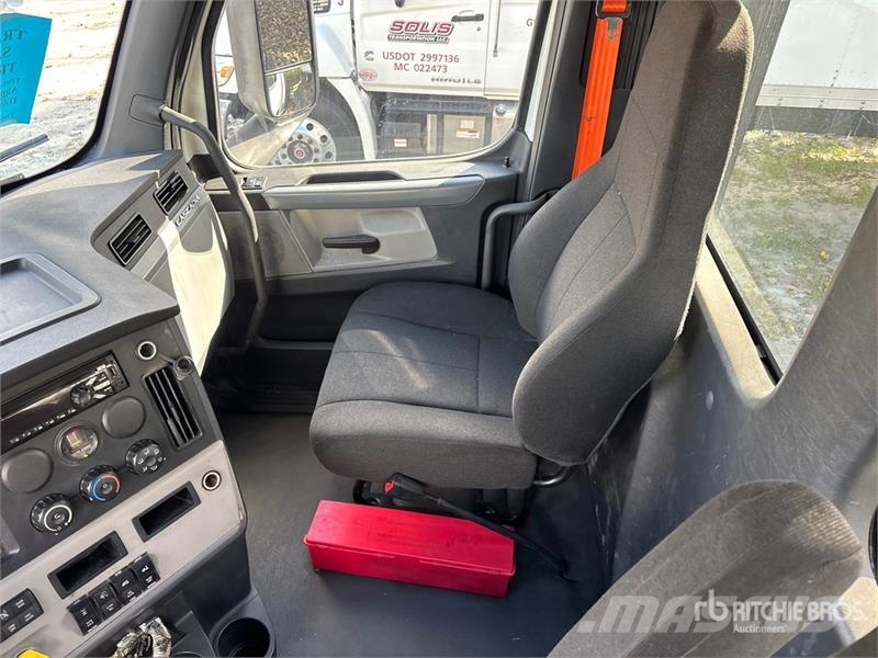Freightliner Cascadia 126 Tegljači
