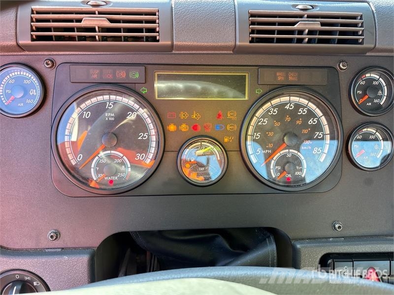 Freightliner Cascadia 125 Cavalos mecânicos