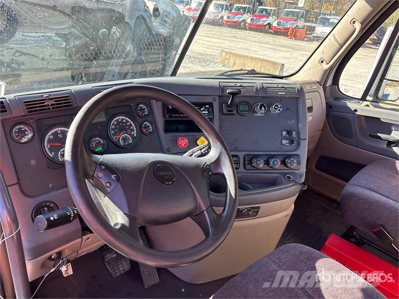 Freightliner Cascadia 125 Cavalos mecânicos