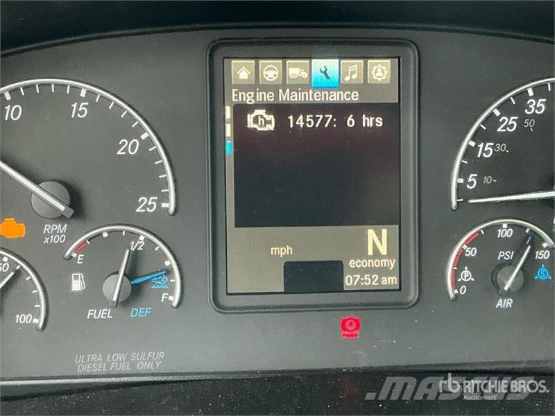 Freightliner Cascadia 126 Prime Movers