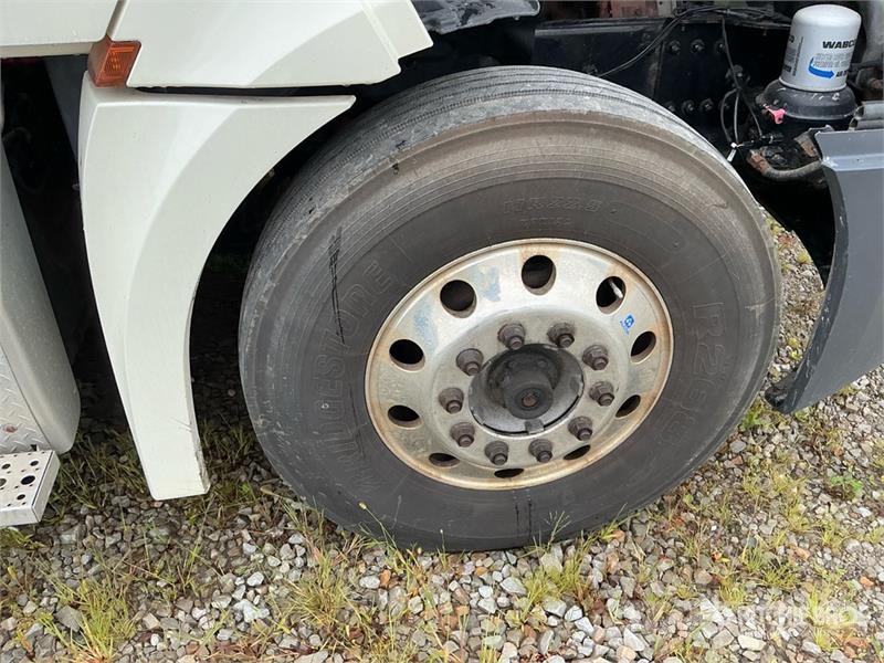 Freightliner Cascadia 126 Vetopöytäautot