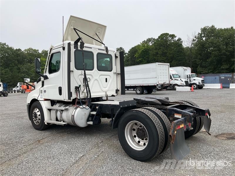 Freightliner Cascadia 126 Tracteur routier