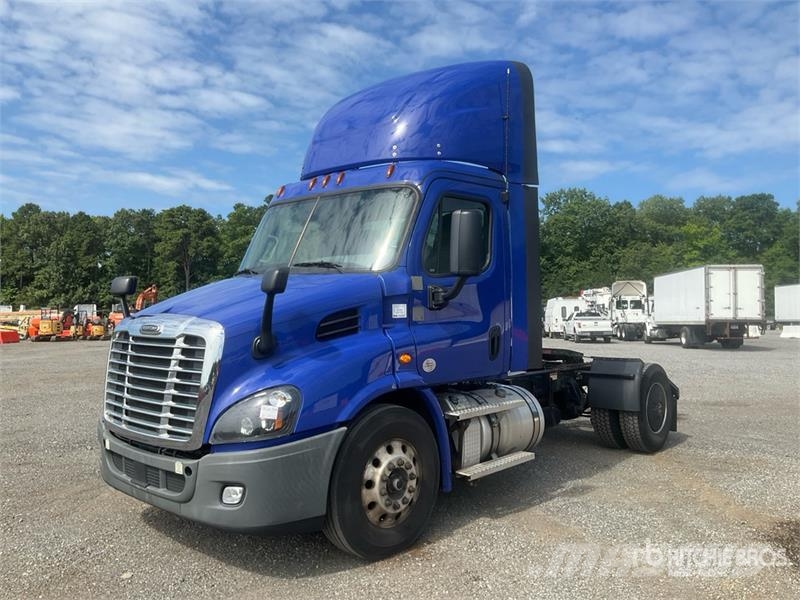 Freightliner Cascadia 113 Vlačilci