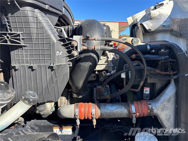 Freightliner Cascadia 116 Trekkers