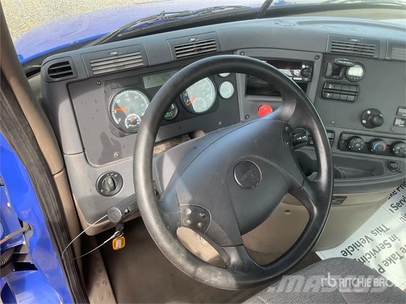 Freightliner Cascadia 113 Vlačilci