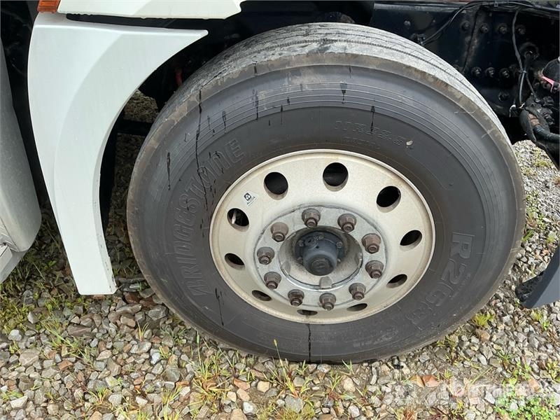 Freightliner Cascadia 126 Vetopöytäautot