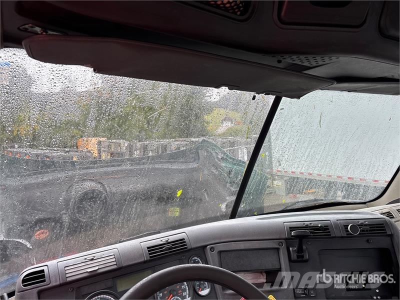 Freightliner Cascadia 113 Tracteur routier