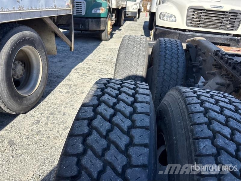 Freightliner Cascadia 126 Cabezas tractoras
