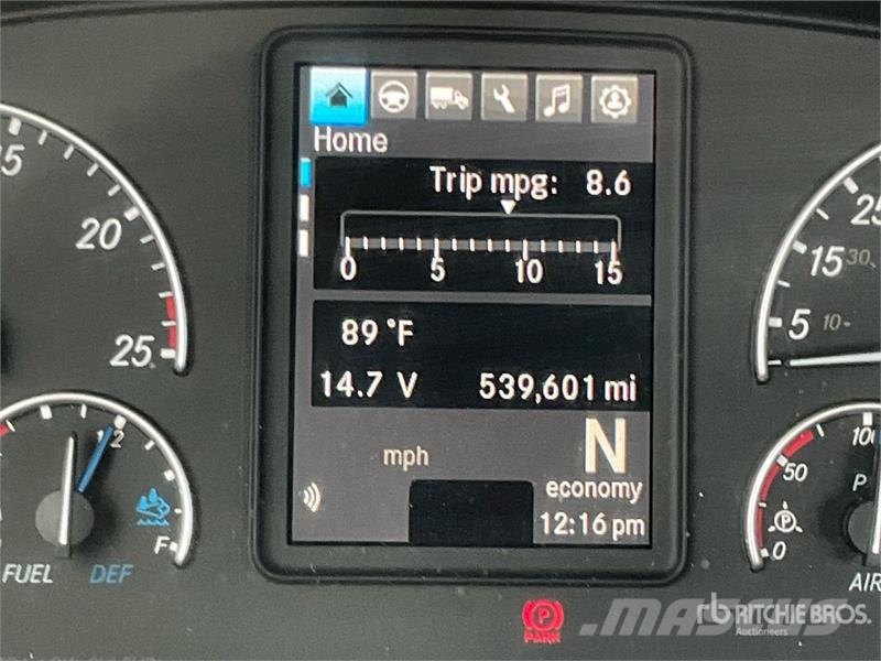 Freightliner Cascadia 126 Prime Movers