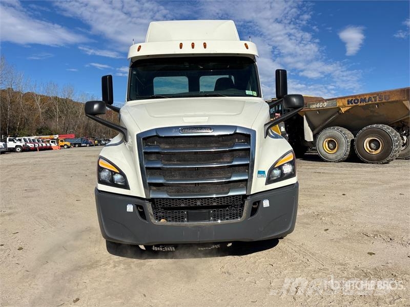 Freightliner Cascadia 126 Cabezas tractoras