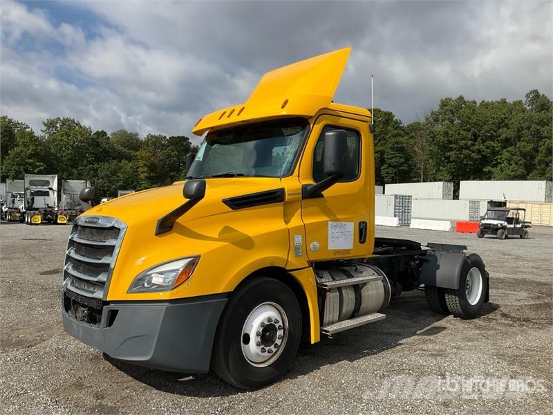Freightliner Cascadia 126 Tegljači