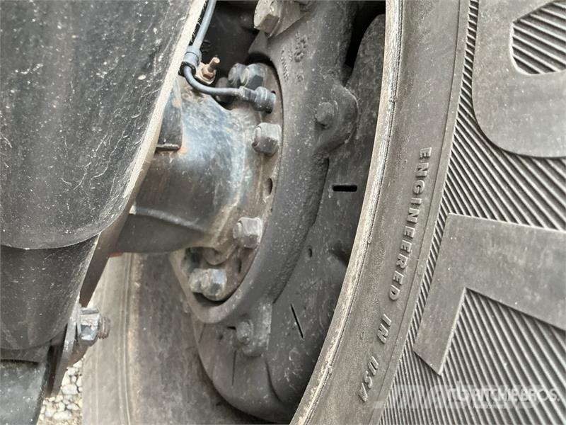 Freightliner Cascadia 126 وحدات الجر