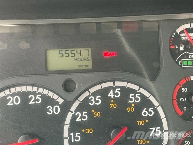 Freightliner Cascadia 125 曳引機組件