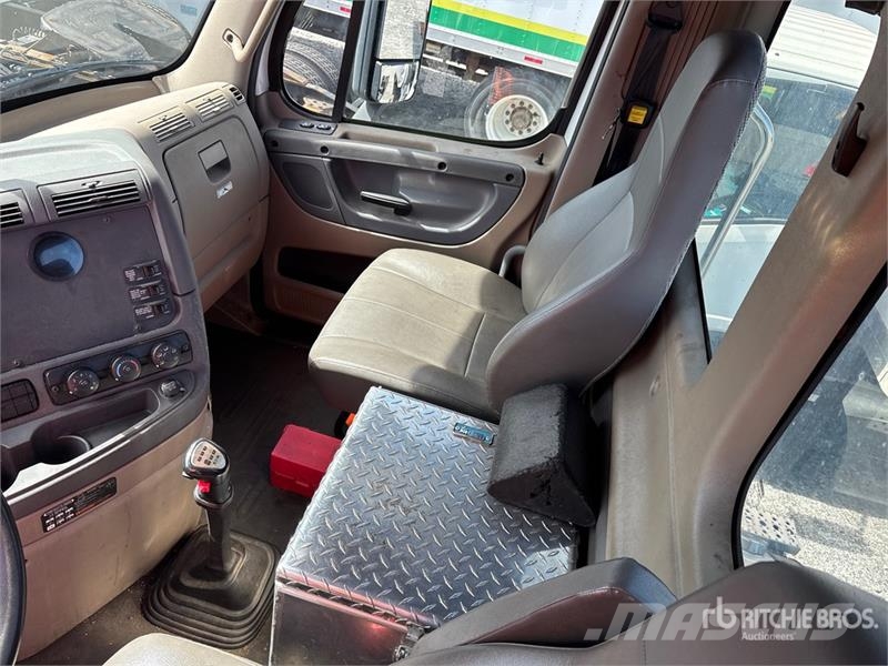 Freightliner Cascadia 125 Tegljači