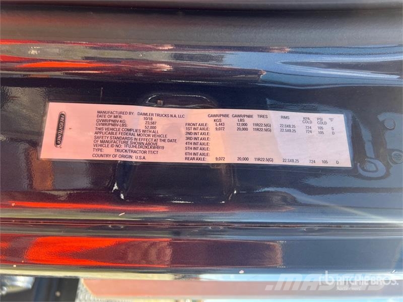 Freightliner Cascadia 126 Vetopöytäautot