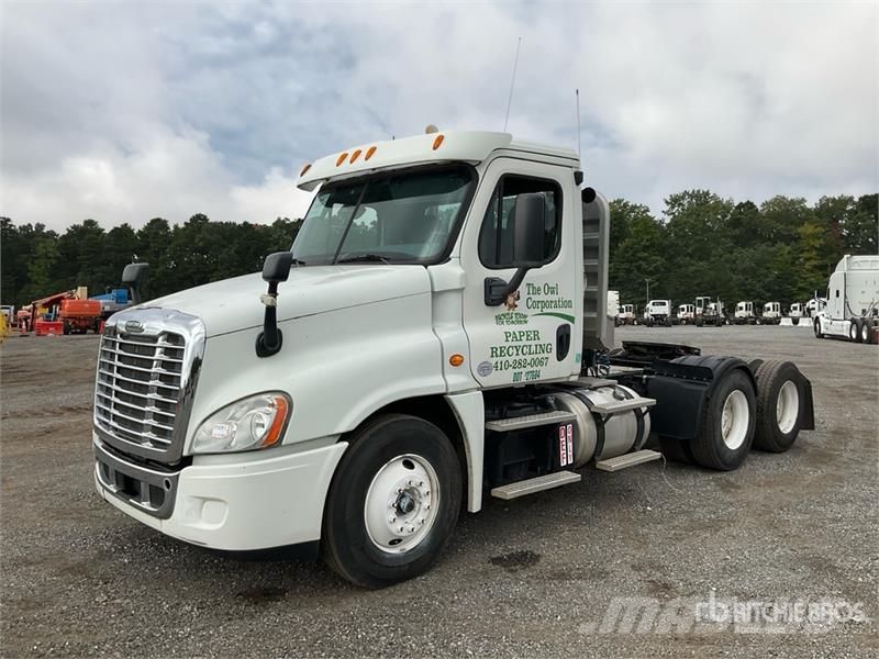 Freightliner Cascadia 125 曳引機組件