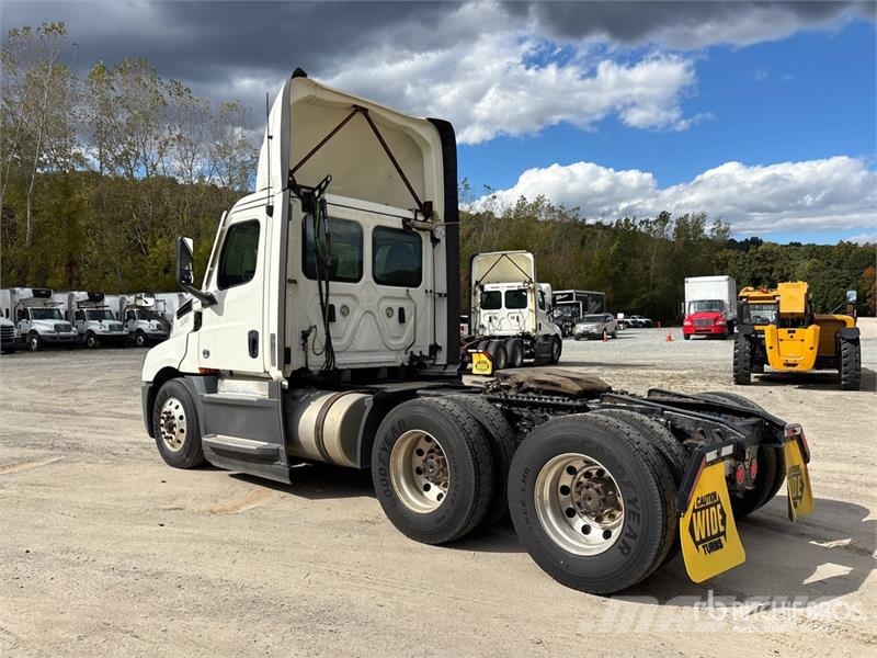 Freightliner Cascadia 126 Tegljači