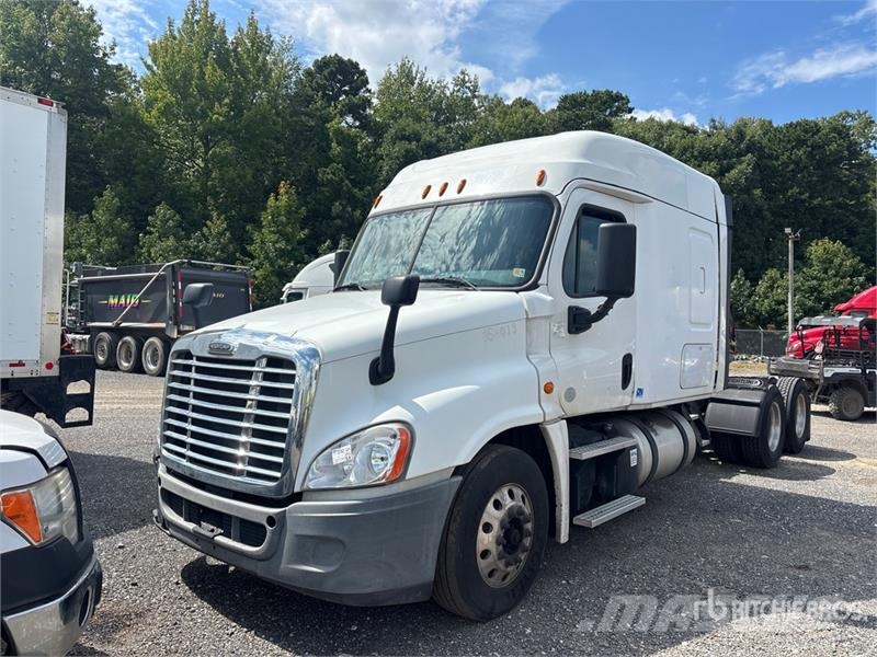 Freightliner Cascadia 113 Tracteur routier