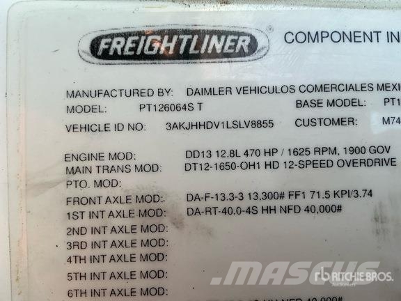 Freightliner Cascadia 126 6x4 T/A Sleeper Truck Tractor Vilcēji