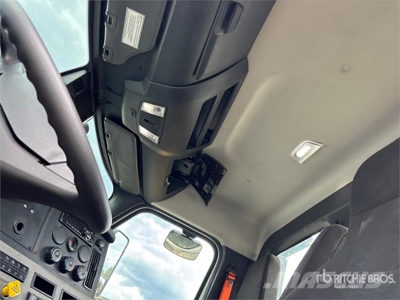 Freightliner Cascadia 126 Tegljači