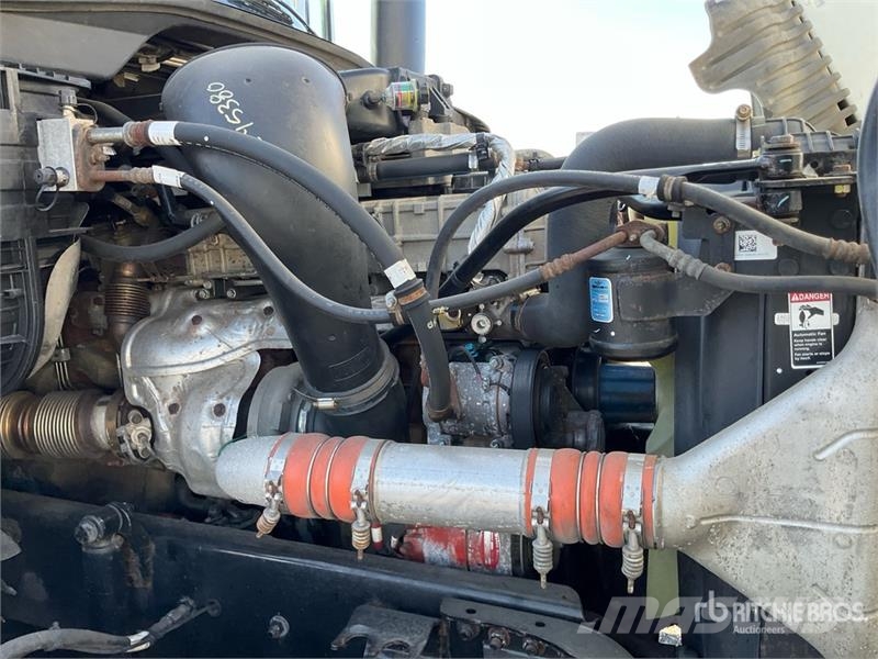 Freightliner Cascadia 125 Truck Tractor Units