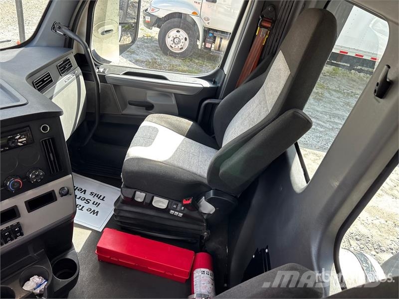 Freightliner Cascadia 116 Sattelzugmaschinen