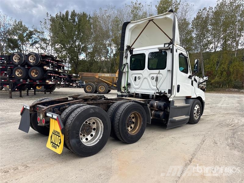 Freightliner Cascadia 126 Trekkvogner