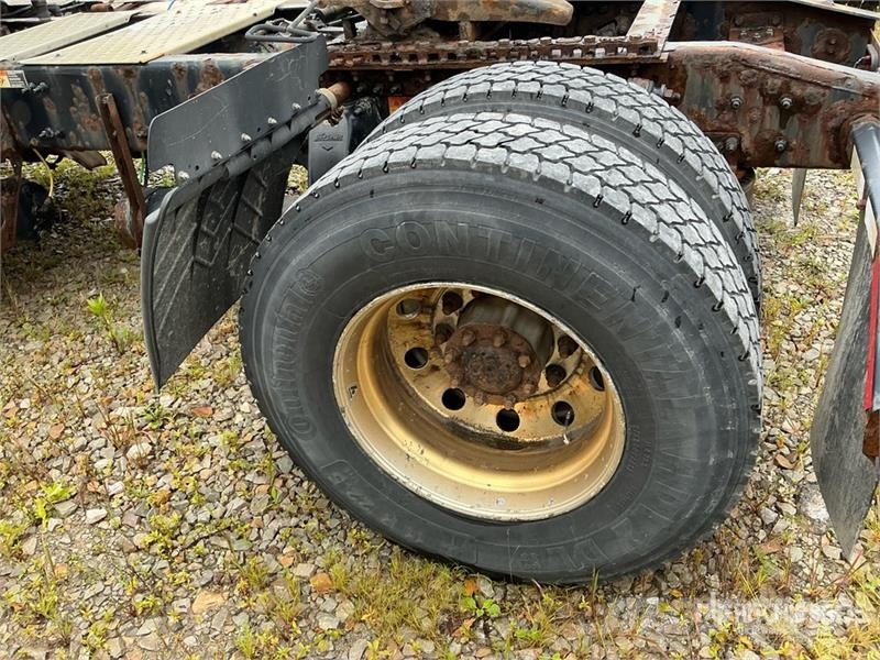 Freightliner Cascadia 126 Vetopöytäautot