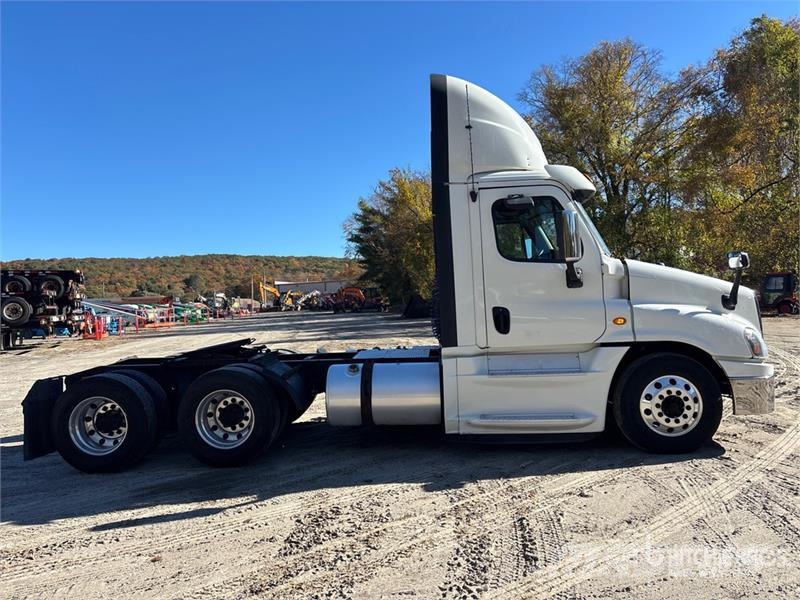 Freightliner Cascadia 125 Cavalos mecânicos