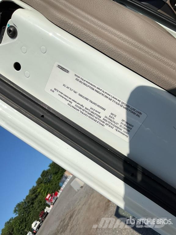 Freightliner Cascadia 125 Truck Tractor Units