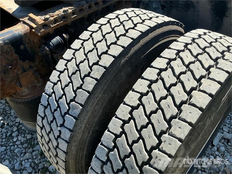 Freightliner Cascadia 126 Седельные тягачи