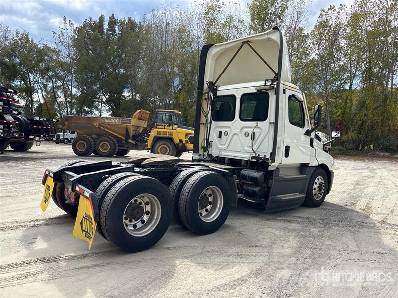 Freightliner Cascadia 126 Tegljači