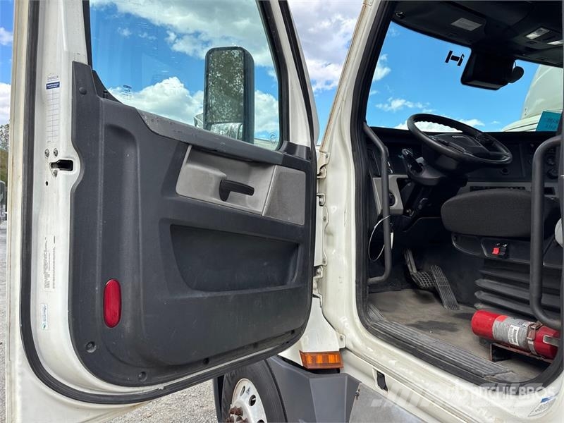 Freightliner Cascadia 126 Tegljači