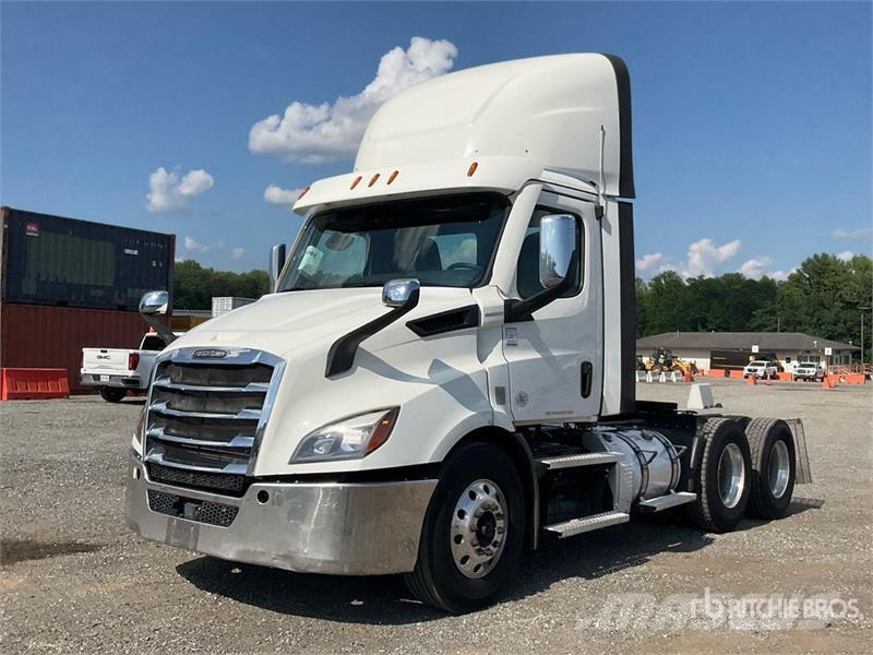 Freightliner Cascadia 116 Vilcēji