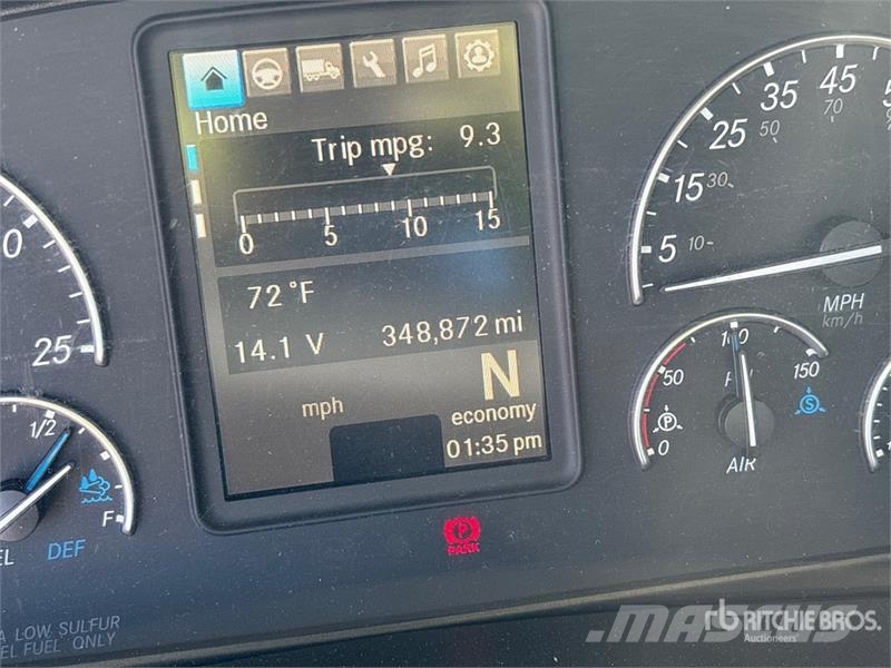 Freightliner Cascadia 116 Trekkers