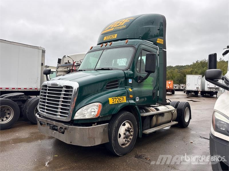 Freightliner Cascadia 113 Trekkvogner