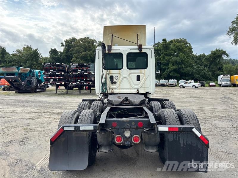 Freightliner Cascadia 125 Nyergesvontatók