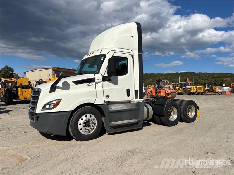 Freightliner Cascadia 126 Tegljači
