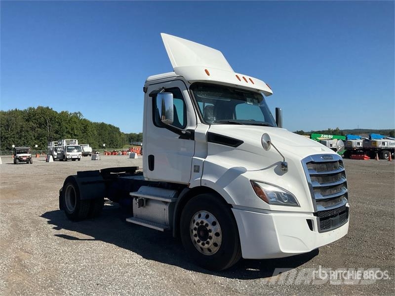 Freightliner Cascadia 116 Tahače