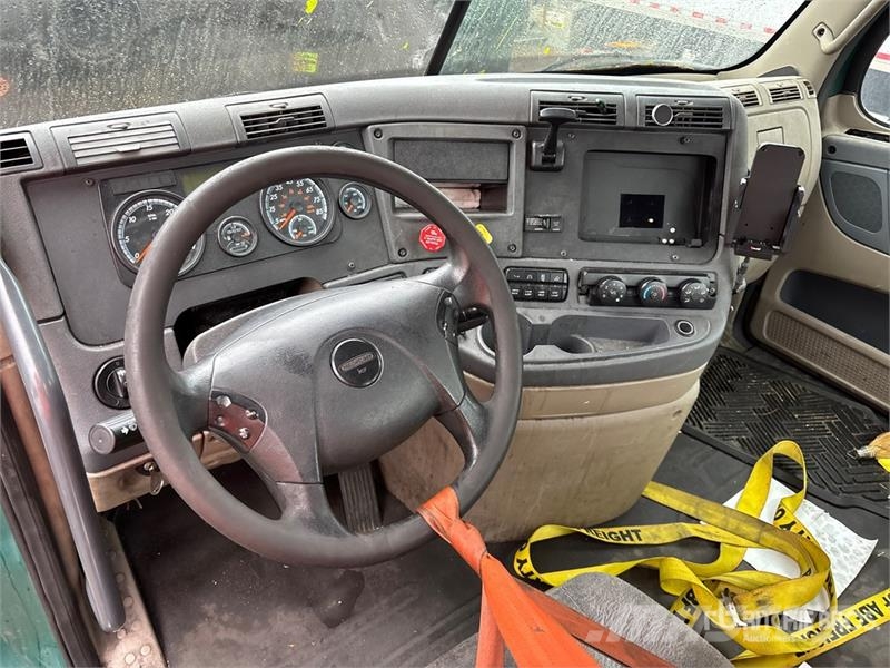 Freightliner Cascadia 113 Tracteur routier