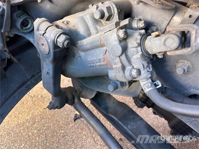 Freightliner Cascadia 6x4 T/A Sleeper Truck Tractor (Inoperable Cabezas tractoras