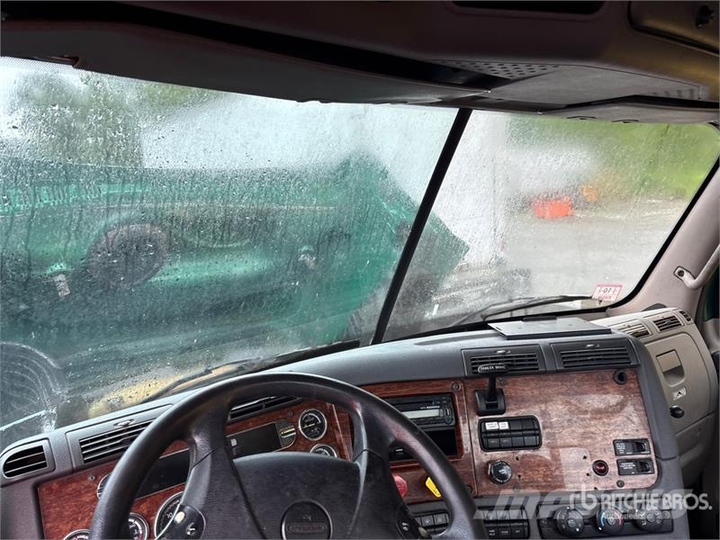 Freightliner Cascadia 125 Vlačilci