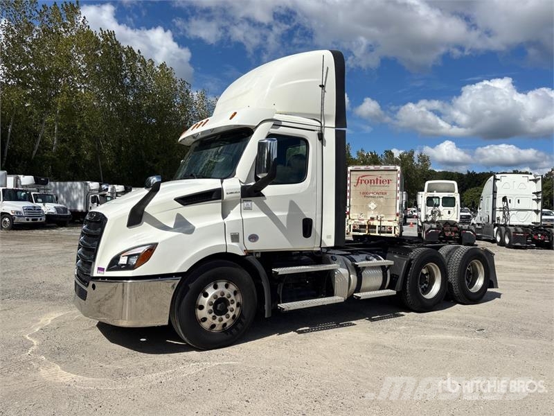 Freightliner Cascadia 116 Tractor Units