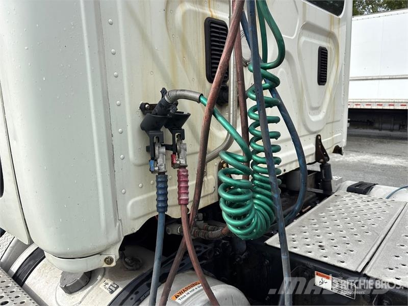 Freightliner Cascadia 125 Nyergesvontatók
