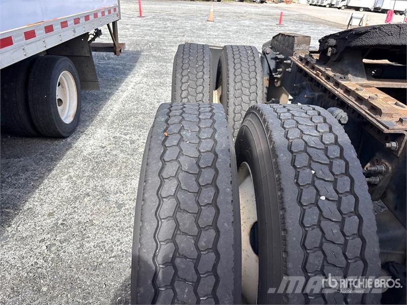 Freightliner Cascadia 125 Tractor Units