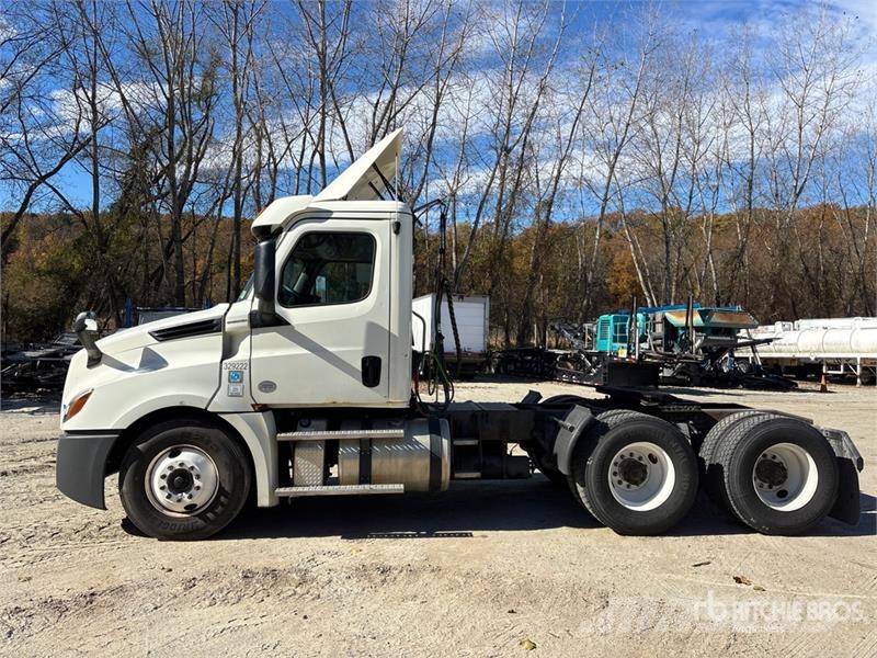 Freightliner Cascadia 126 Cabezas tractoras