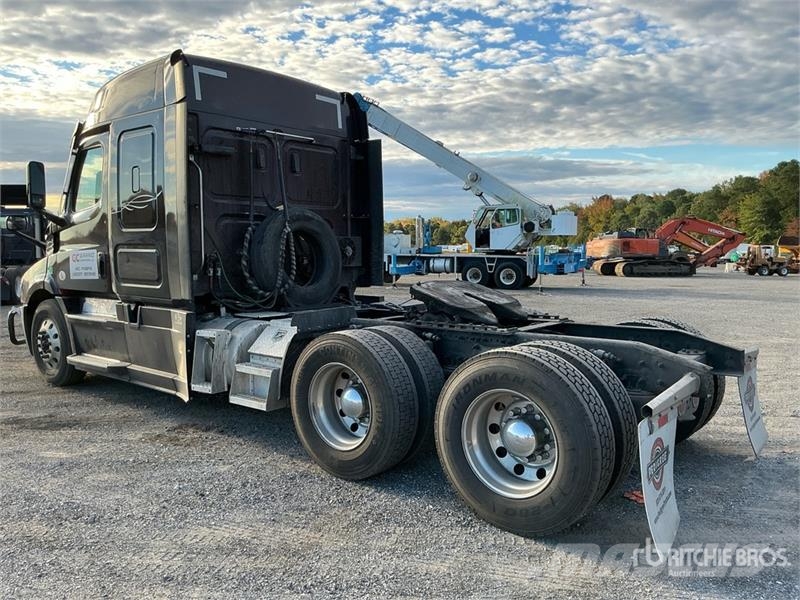 Freightliner Cascadia 116 Sattelzugmaschinen