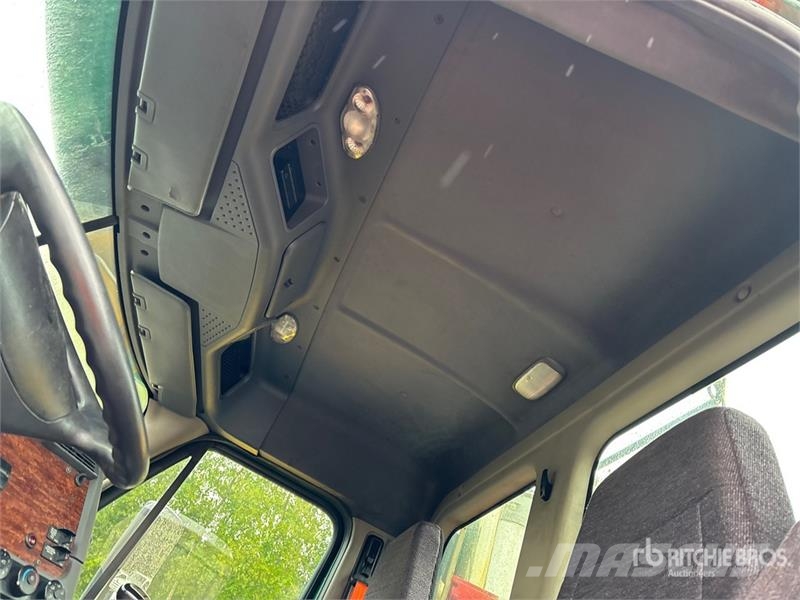 Freightliner Cascadia 125 Vlačilci
