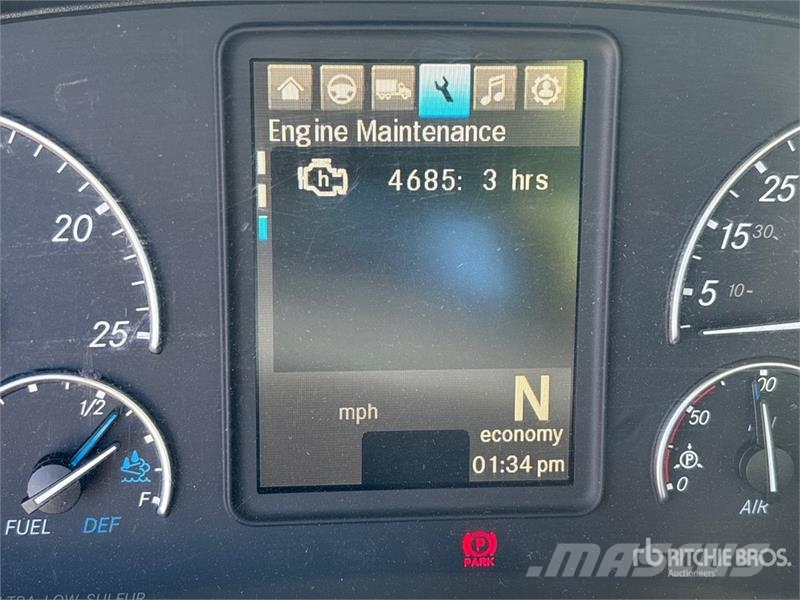 Freightliner Cascadia 116 Trekkers