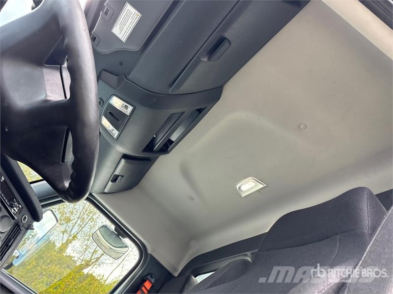 Freightliner Cascadia 126 Влекачи